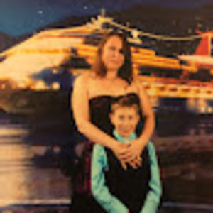 Meet your Posher, Leah